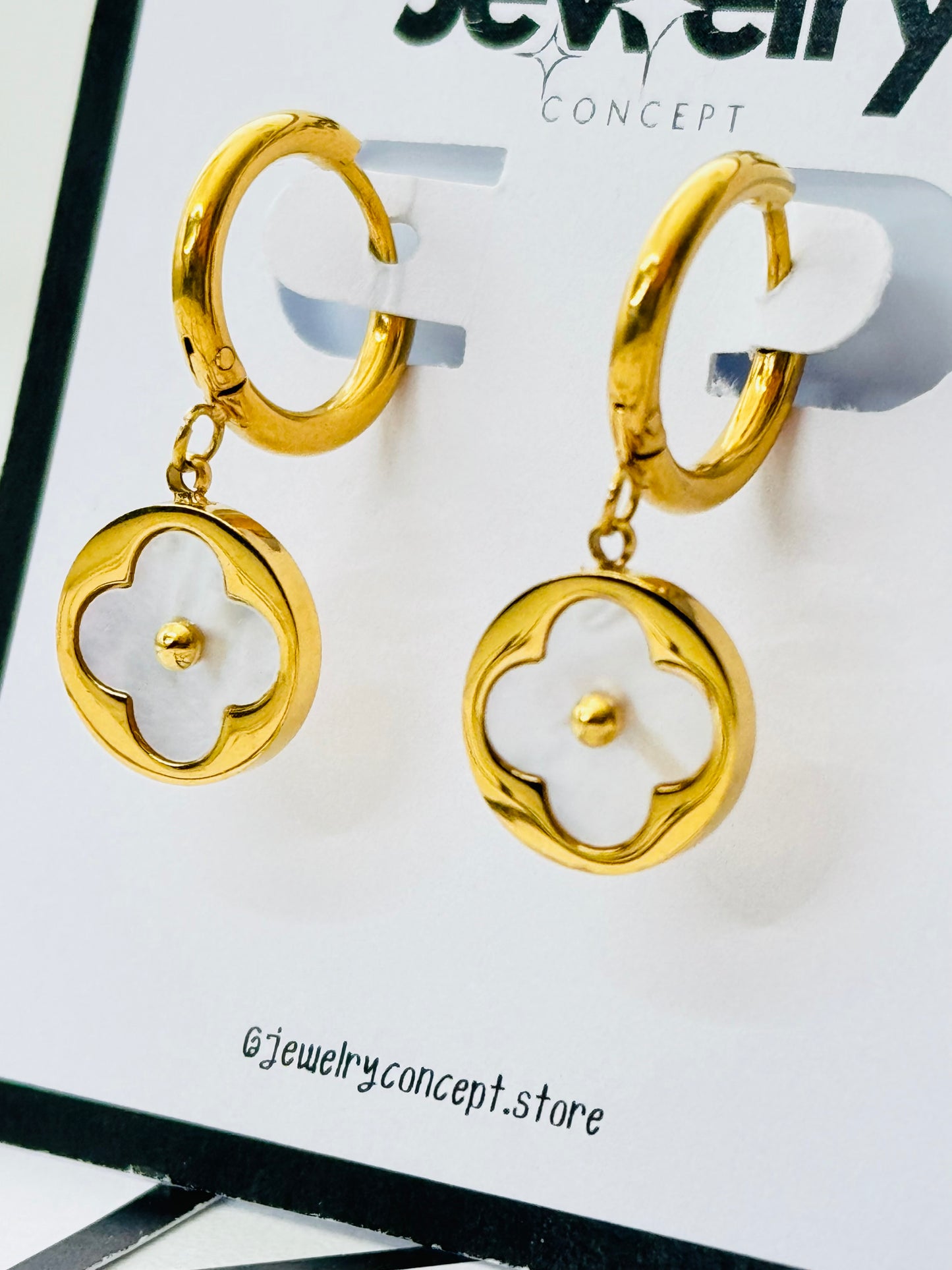 Argolas - Van Cleef ft. LV Flower