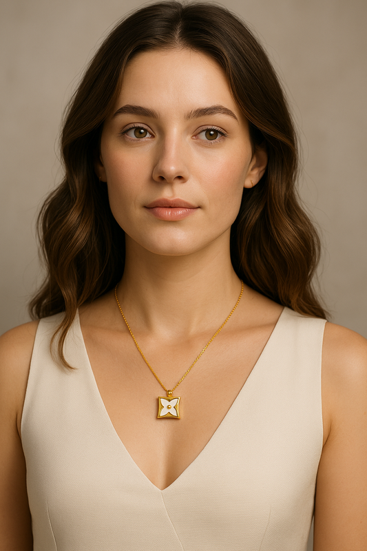 Colar - Van Cleef ft. LV Minimalist