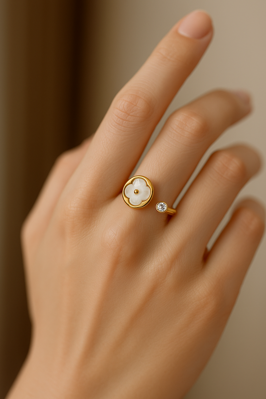 Anel - Van Cleef ft. LV Flower