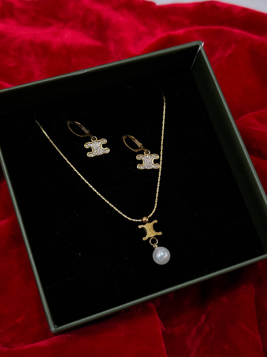 CONJUNTO CELINE - COLAR + BRINCOS + CAIXA + SACO