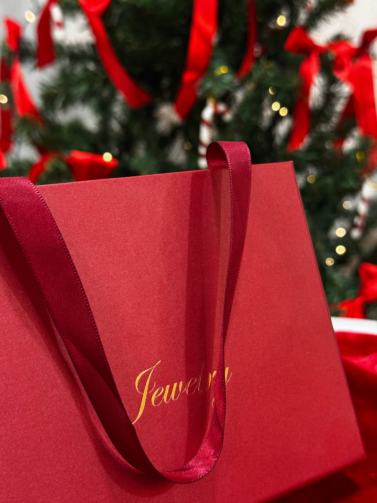 CONJUNTO CARTIER - COLAR + ARGOLAS + ANEL + BRACELETE + CAIXA PREMIUM