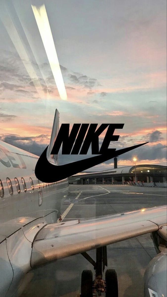NIKE