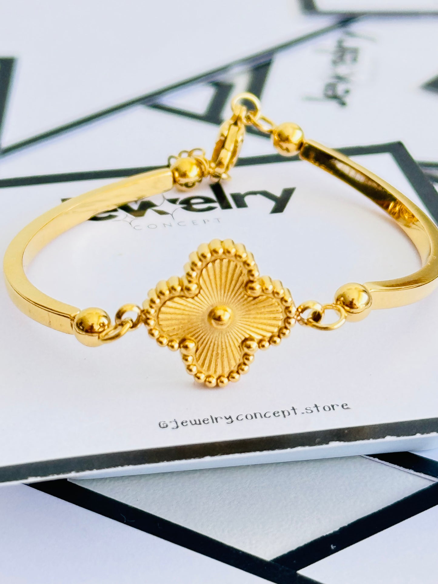 Pulseira - Trevo Not Flexible Prestige