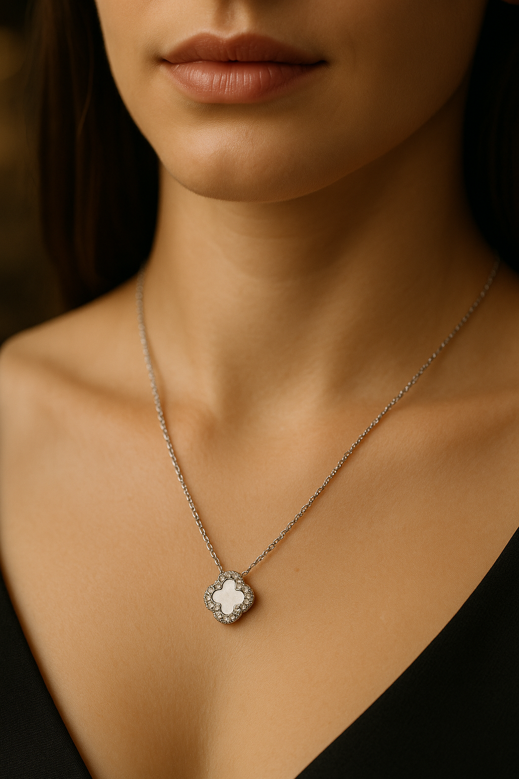 Colar - Lucky Clover Pavé Van Cleef