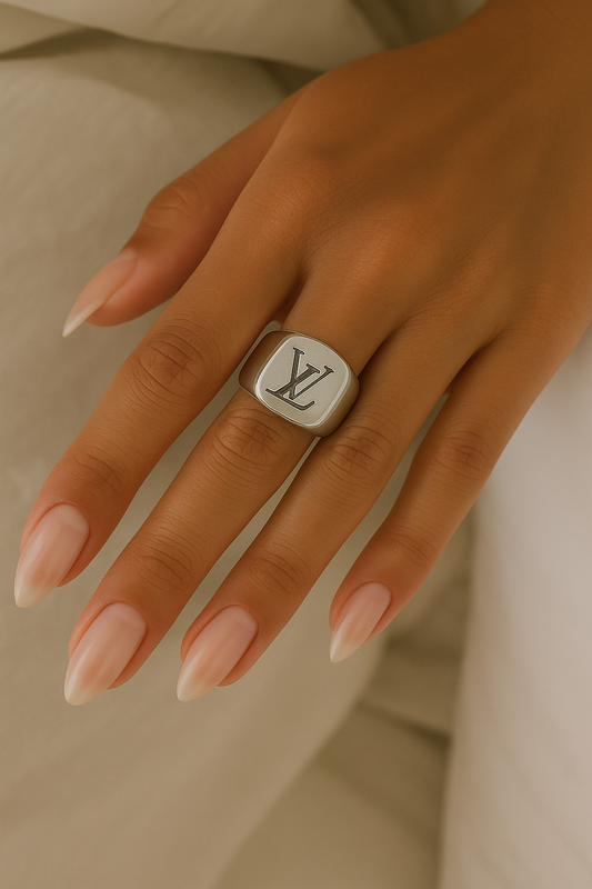 Anel - Simple LV