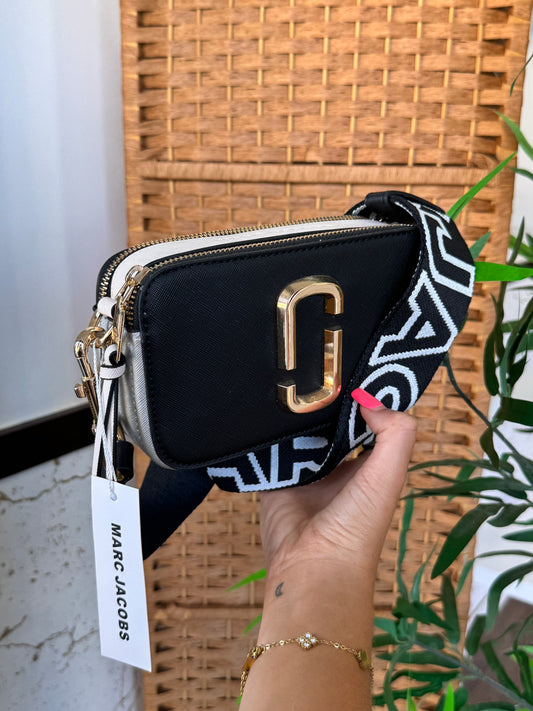 Mala - Marc Jacobs: The Snapshot Camera